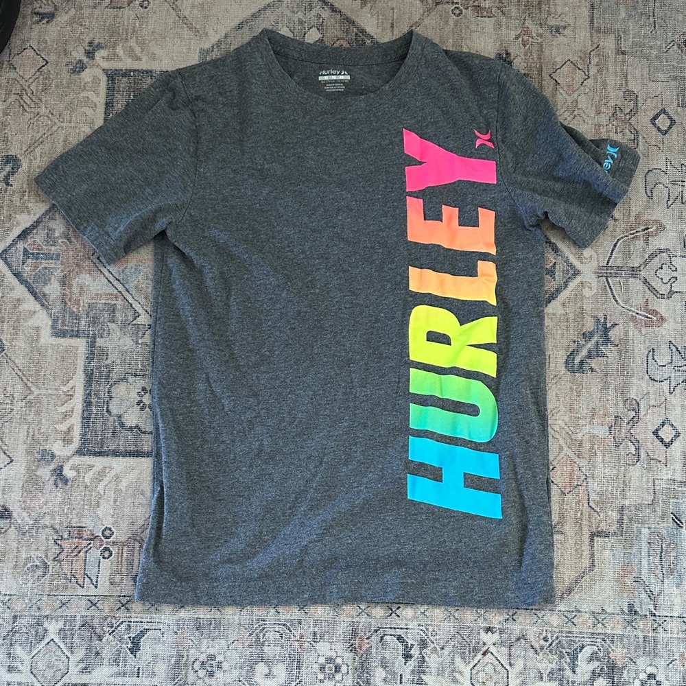 Hurley Kids Charcoal Tee with Rainbow Logo